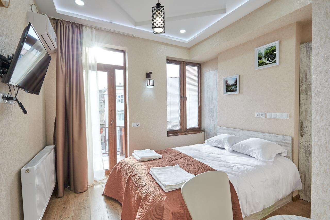 Guest Hotel Tbiliszi Kültér fotó